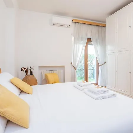 Apartment St Peters Garden 3 Bdr