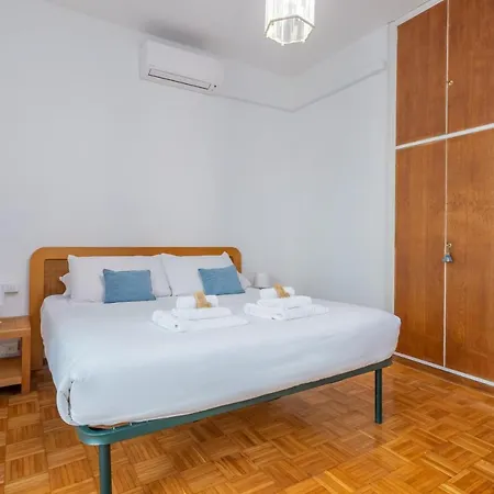 Apartment St Peters Garden 3 Bdr *