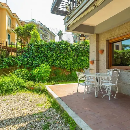 St Peters Garden 3 Bdr Apartment Rome